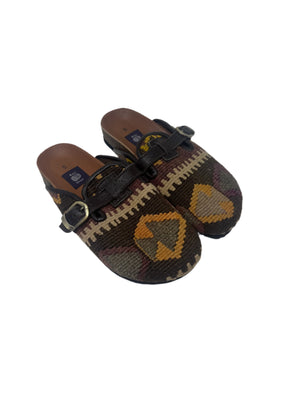 Res Ipsa - Kilim Clog Size 8